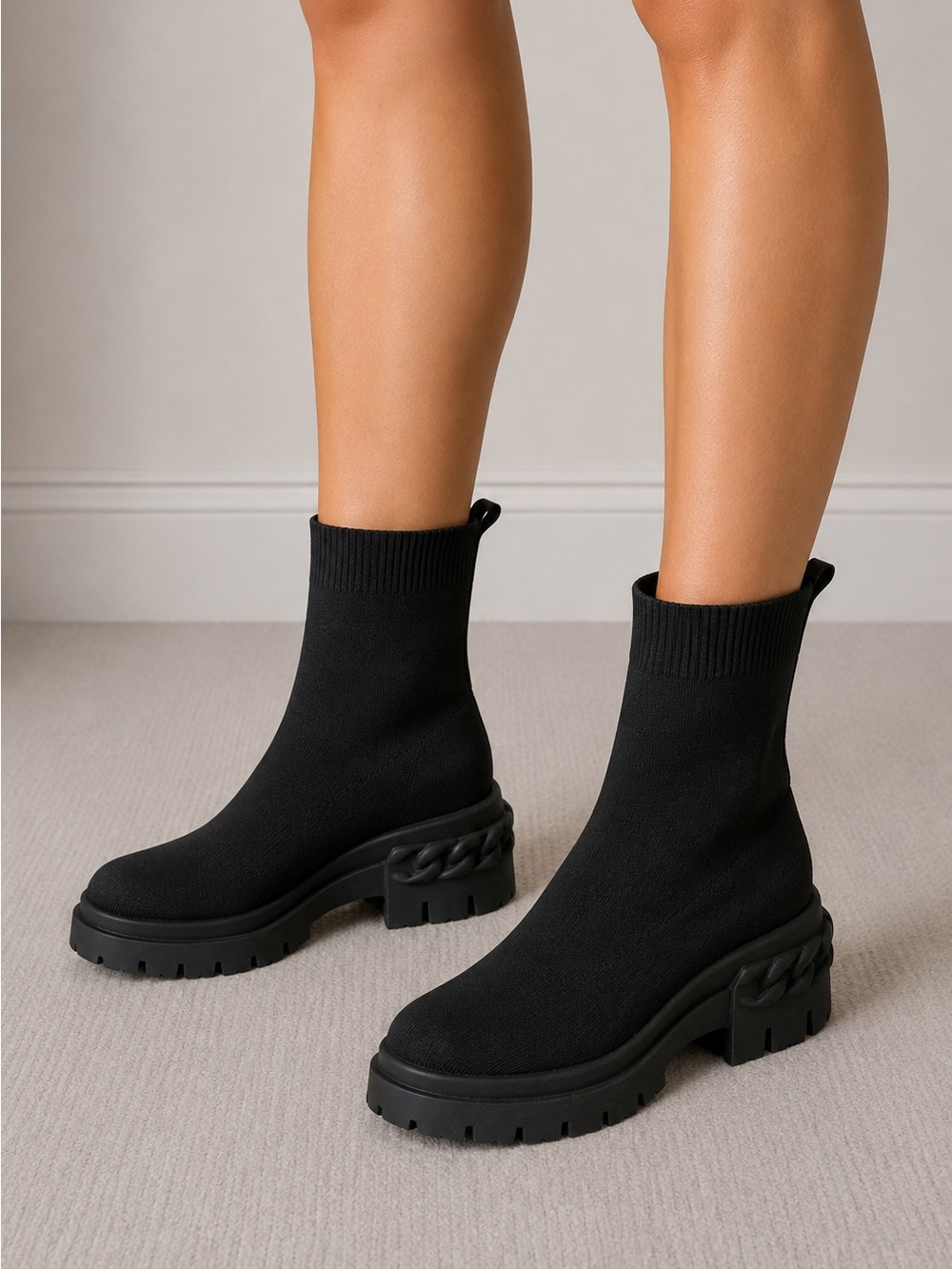 Aldo - Black Chunky Military-Style Pull-On Boots – Size 7